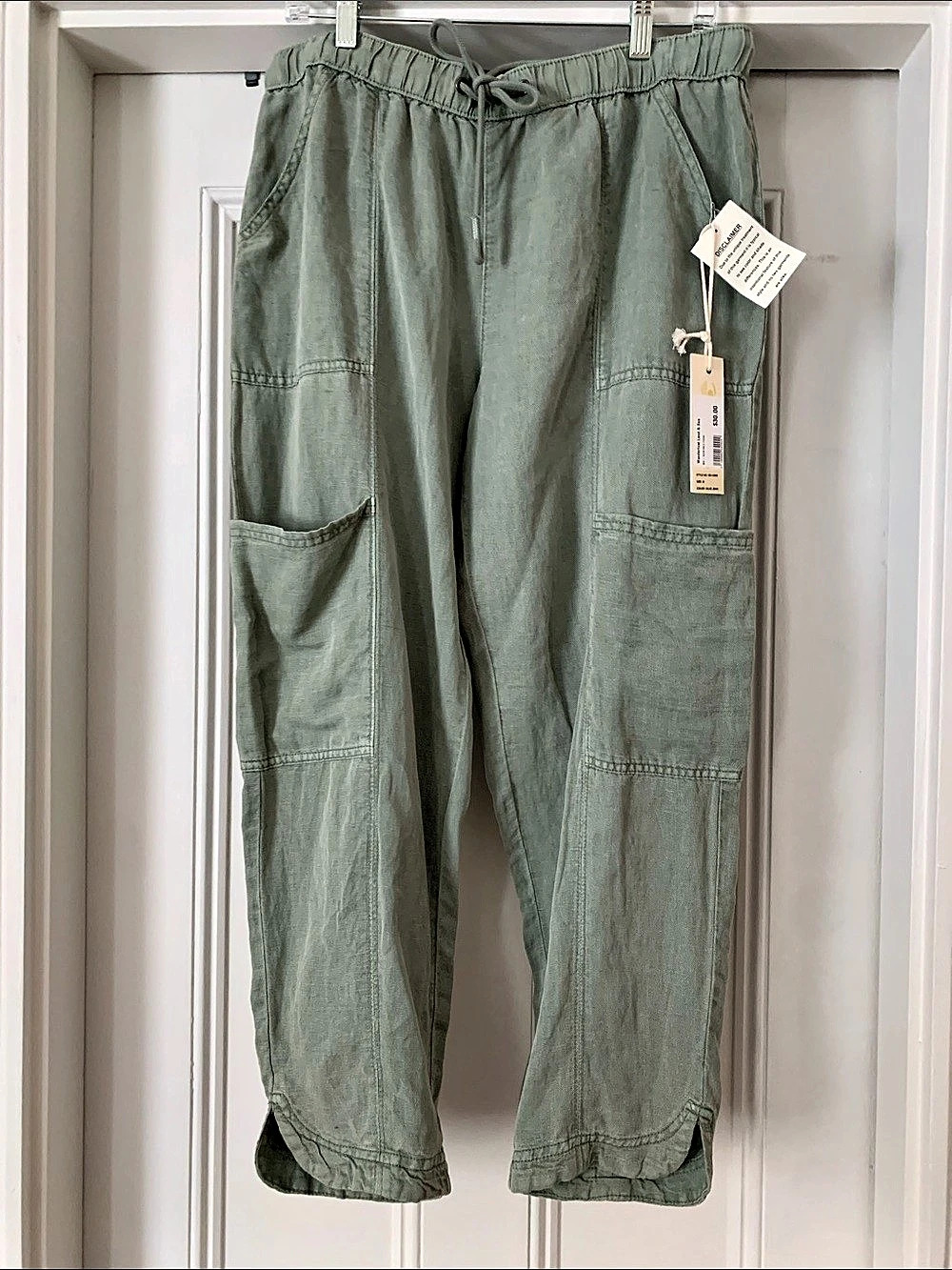 California Cargo Jogger Pants in Green Size Medium NWT